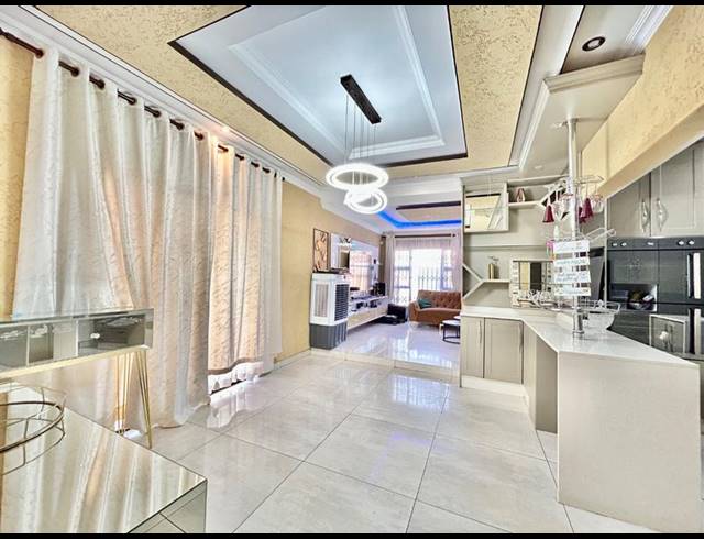 3 BEDROOM HOUSE FOR SALE IN THE ORCHARDS